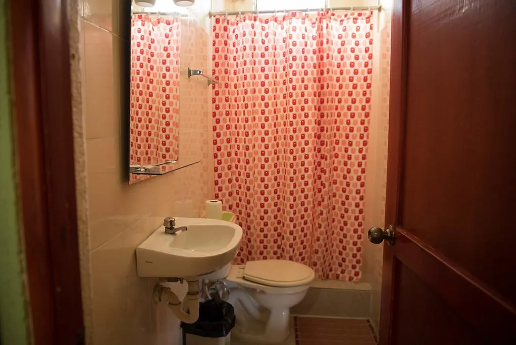 פדרנאלס Hostal Dona Chava בית הארחה