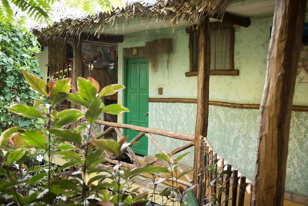 פדרנאלס Hostal Dona Chava בית הארחה