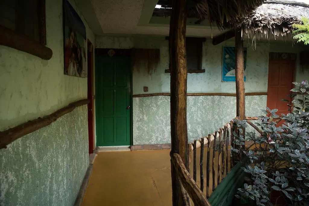 פדרנאלס Hostal Dona Chava בית הארחה