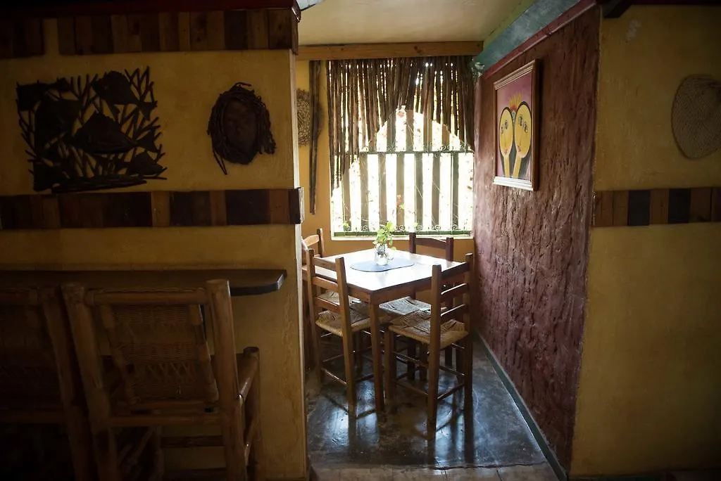 פדרנאלס Hostal Dona Chava