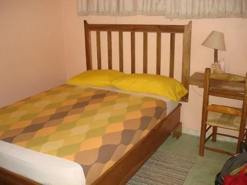 ** בית הארחה פדרנאלס Hostal Dona Chava הרפובליקה הדומיניקנית